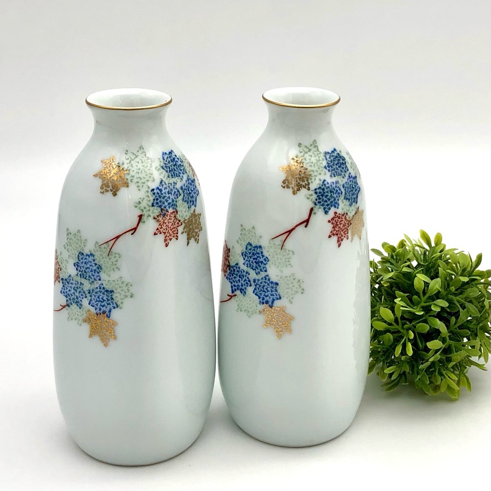 Vtg Fukagawa Sake Decanter Matching Set Porcelain Bud Vase Gold Gilt Arita Japan - Picture 1 of 9